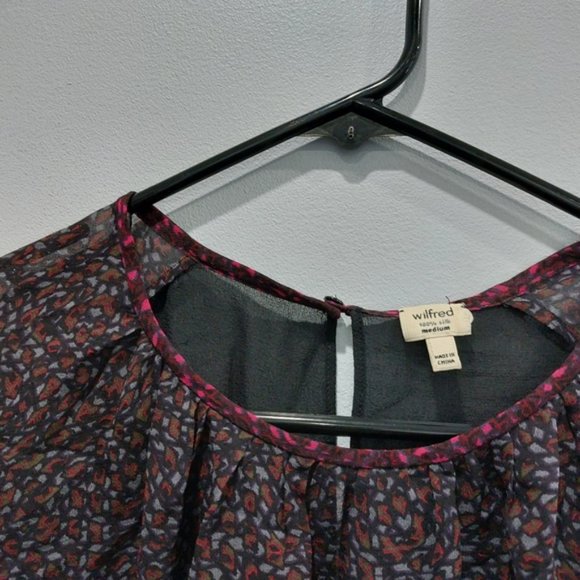 Aritzia Wilfred Silk Open Back Short Sleeve Top Medium - Picture 2 of 6